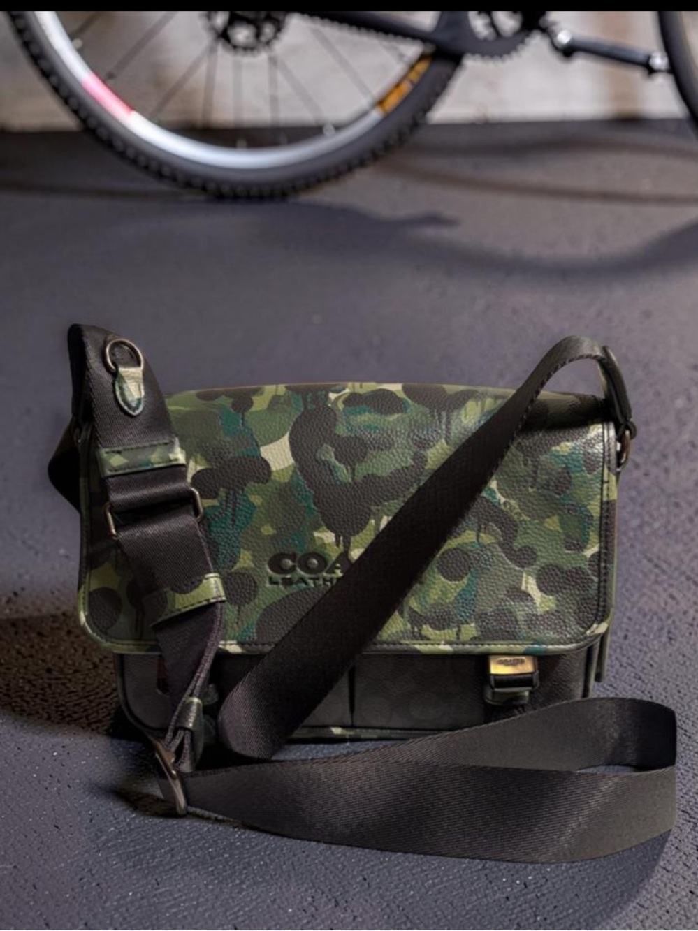 Coach Men’s/Women’s Camouflage Leather Messenger Bag in Green and Black